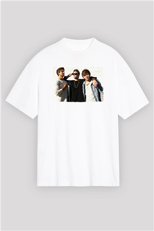 Emblem3 Beyaz Oversize Tişört Oversize T-shirt - TişörtFabrikası