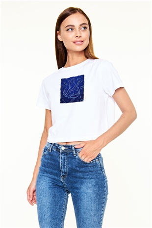 Embriyolog Beyaz  Crop Top Tişört