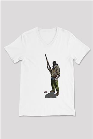Escape From Tarkov Baskılı Beyaz Unisex V Yaka Tişört - Tshirt
