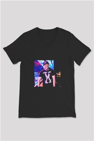Excision Baskılı Unisex Siyah V Yaka Tişört