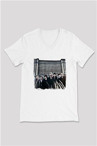 Flogging Molly Baskılı Unisex Beyaz V Yaka Tişört