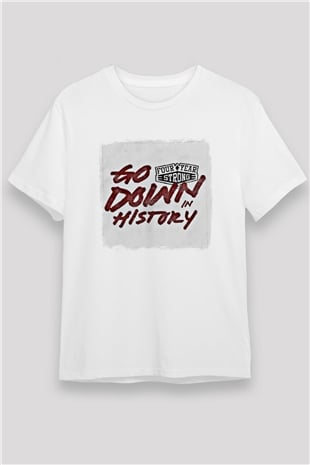 Four Year Strong Baskılı Unisex Beyaz Tişört