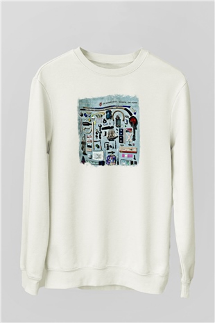 Four Year Strong Baskılı Unisex Beyaz Sweatshirt