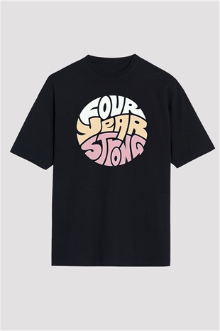 Four Year Strong Baskılı Unisex Siyah Oversize Tişört - Tshirt