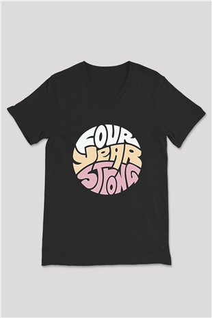 Four Year Strong Baskılı Unisex Siyah V Yaka Tişört - Tshirt
