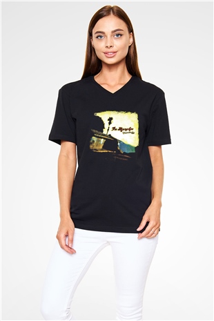 Fu Manchu Baskılı Unisex Siyah V Yaka Tişört