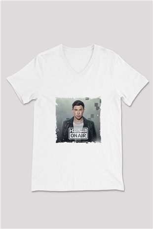 Hardwell Baskılı Beyaz V Yaka Unisex Tişört