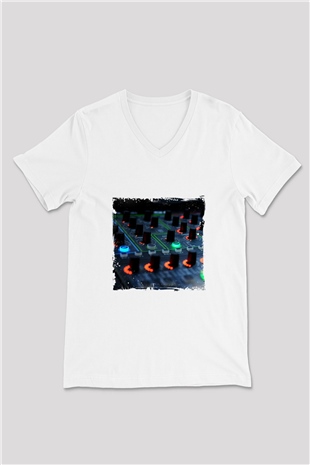 Hardwell Baskılı Beyaz V Yaka Unisex Tişört