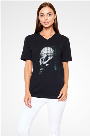 Hellraiser Siyah Unisex V Yaka Tişört T-Shirt