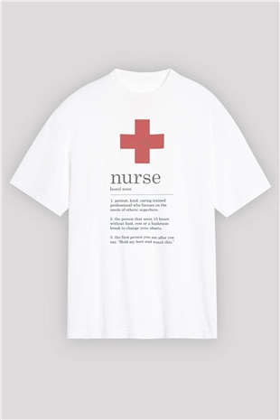Hemşire Beyaz Oversize Tişört Oversize T-shirt - TişörtFabrikası