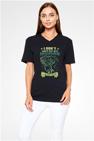 İguana Baskılı Unisex Siyah V Yaka Tişört - Tshirt