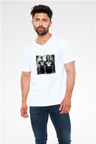 Infected Mushroom Baskılı Beyaz V Yaka Unisex Tişört