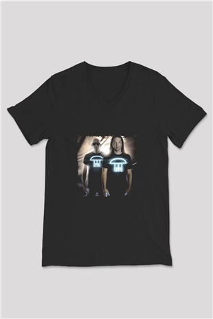 Infected Mushroom Baskılı Unisex Siyah V Yaka Tişört