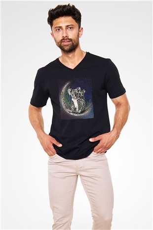 Koala Baskılı Unisex Siyah V Yaka Tişört - Tshirt