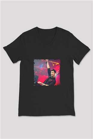 KSHMR Baskılı Unisex Siyah V Yaka Tişört