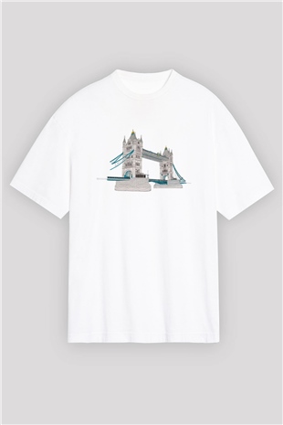 Kule Köprüsü Beyaz Oversize Tişört Oversize T-shirt - TişörtFabrikası