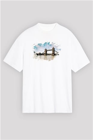 Kule Köprüsü Beyaz Oversize Tişört Oversize T-shirt - TişörtFabrikası