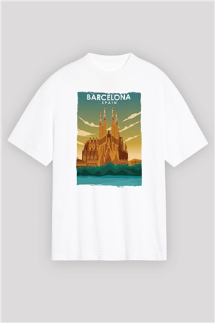 La Sagrada Familia Beyaz Oversize Tişört Oversize T-shirt - TişörtFabrikası