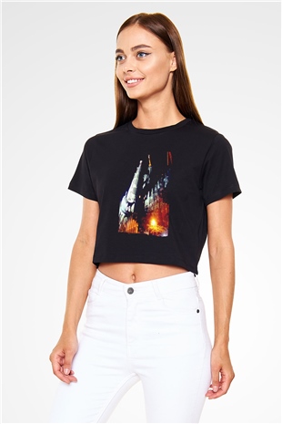 La Sagrada Familia Siyah  Crop Top Tişört
