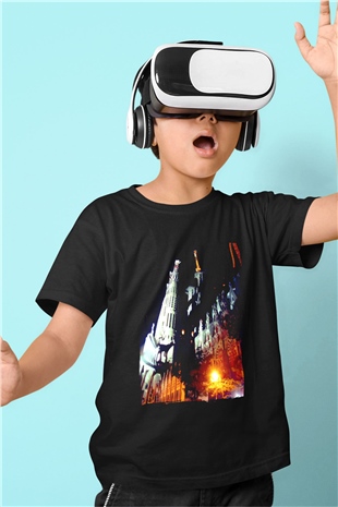 La Sagrada Familia Siyah Unisex Çocuk Tişört