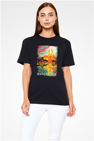 La Sagrada Familia Siyah Unisex Tişört T-Shirt - TişörtFabrikası