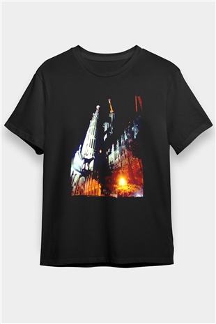 La Sagrada Familia Siyah Unisex Tişört T-Shirt - TişörtFabrikası
