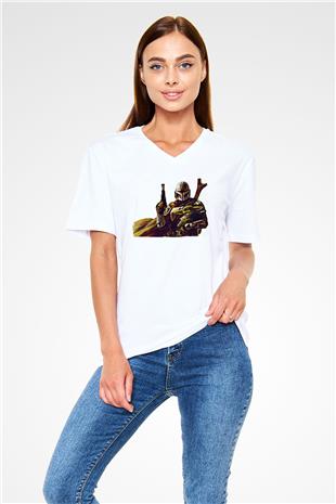 Mandolarian Baskılı Beyaz Unisex V Yaka Tişört - Tshirt