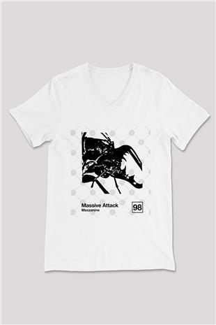 Massive Attack Baskılı Beyaz Unisex V Yaka Tişört - Tshirt
