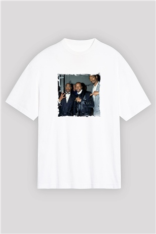 MC Hammer Baskılı Oversize Beyaz Tişört