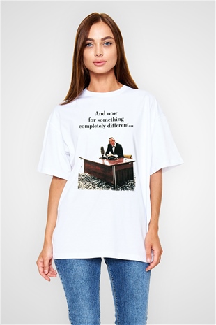 Monty Pythons Flying Circus Beyaz Unisex Oversize Tişört T-Shirt