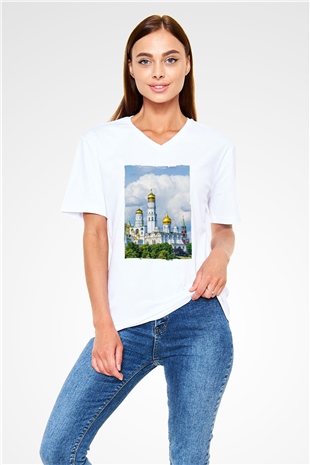 Moskova Kremlini Beyaz Unisex V Yaka Tişört