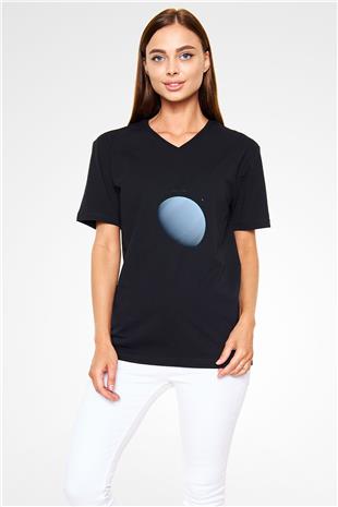 Neptün Fotoğraf Baskılı Unisex V Yaka Siyah Tİşört - Tshirt