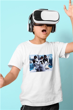 Penguen Baskılı Beyaz Unisex Çocuk Tişört