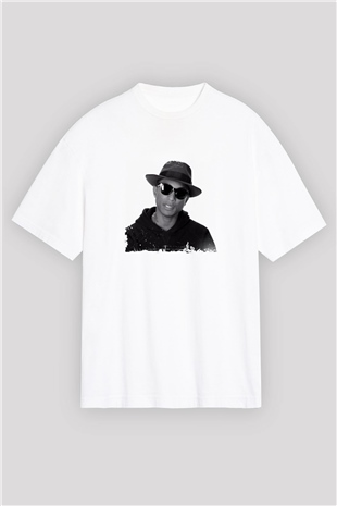 Pharrell Williams Baskılı Oversize Beyaz Tişört