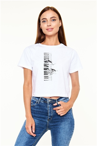 Piyanist Beyaz  Crop Top Tişört