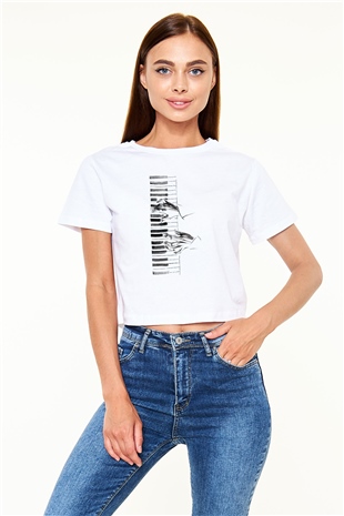 Piyanist Beyaz  Crop Top Tişört
