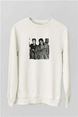 Rihanna Baskılı Unisex Beyaz Sweatshirt