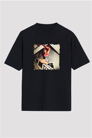 Rihanna Baskılı Unisex Oversize Siyah Tişört
