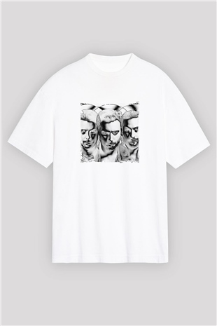 Swedish House MafiaBaskılı Beyaz Oversize Tişört