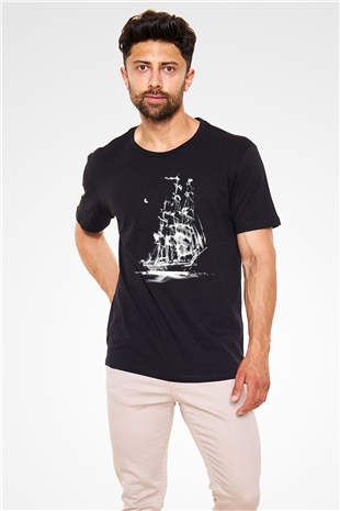 Korsan Gemisi Baskılı Unisex Siyah Tişört