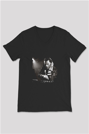 Tiesto Baskılı Unisex Siyah V Yaka Tişört