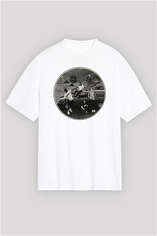 Turnstile Baskılı Beyaz Unisex Oversize Tişört - Tshirt