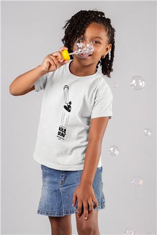 Uçurtma Kayağı Baskılı Unisex Beyaz Çocuk Tişört - Tshirt