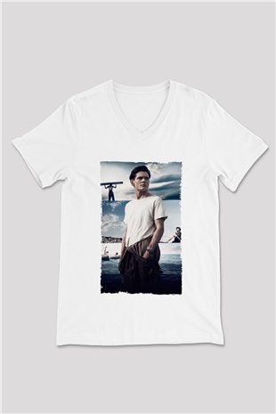 Unisex Boyun Eğmez (Unbroken) Baskılı Beyaz V Yaka T-shirt