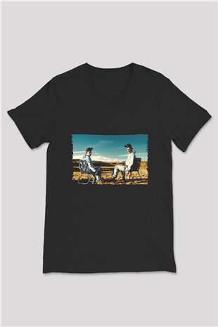 Unisex Breaking Bad Baskılı Siyah V Yaka Tişört