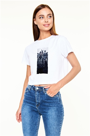 Unisex Fury Baskılı Beyaz Crop Top Tshirt