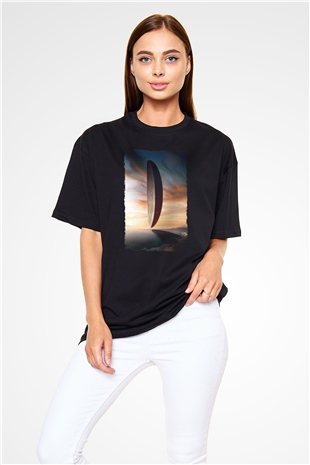 Unisex Geliş (Arrival) Baskılı Siyah Oversize Tişört