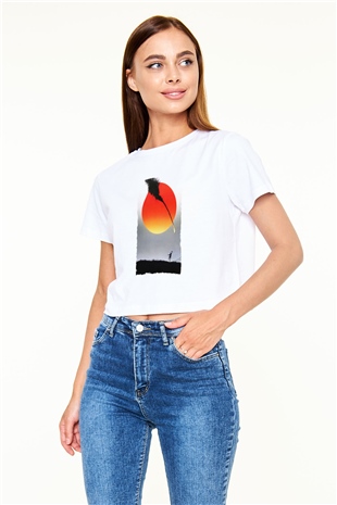 Unisex Güneş İmparatorluğu (Empire of the Sun) Baskılı Beyaz Crop Top Tshirt