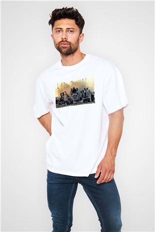 Unisex Mad Max Fury Road Baskılı Beyaz Oversize Oversize T-shirt