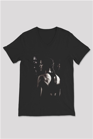Unisex Milyonluk Bebek (Million Dollar Baby) Baskılı Siyah V Yaka Tshirt